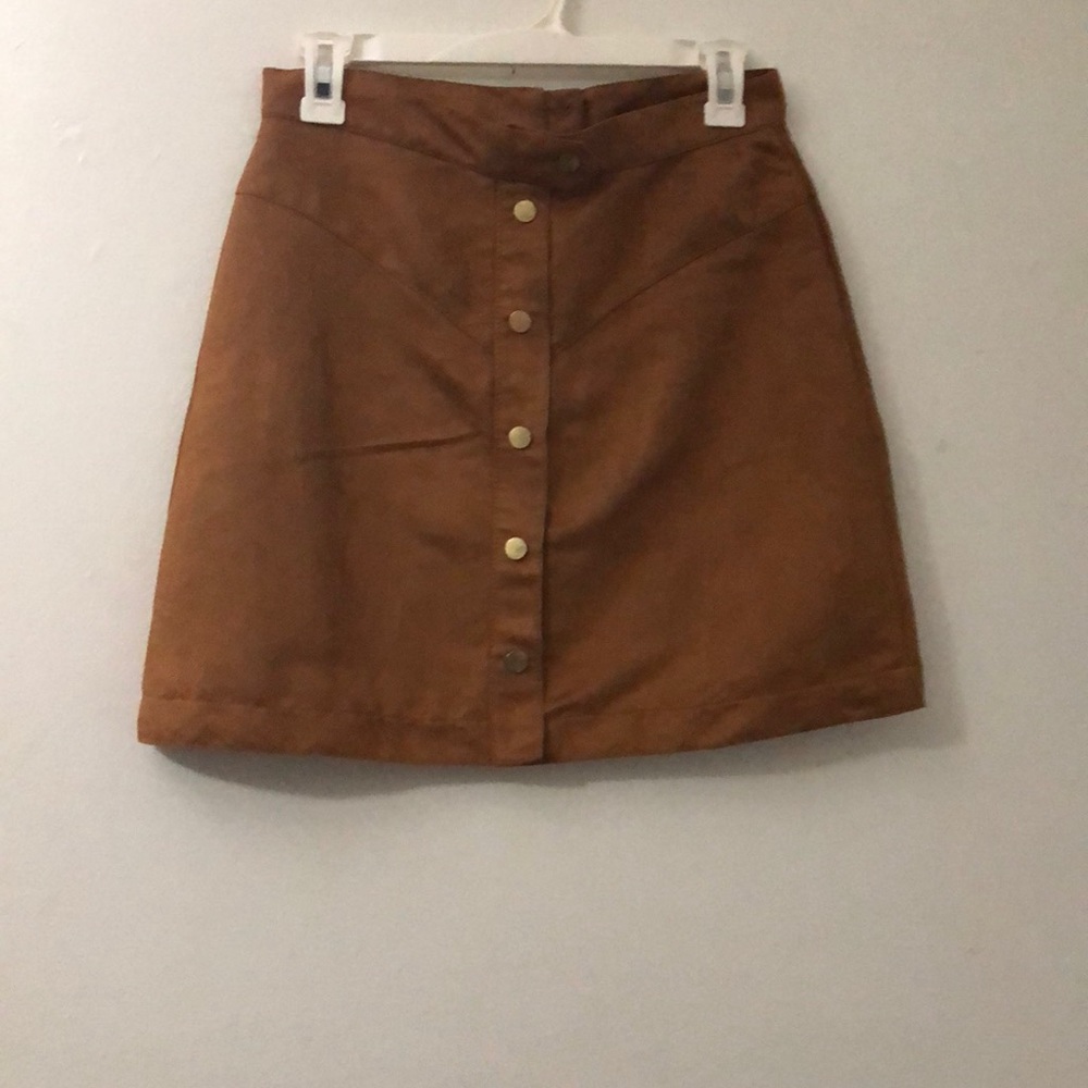 NWOT Faux suede H&M skirt